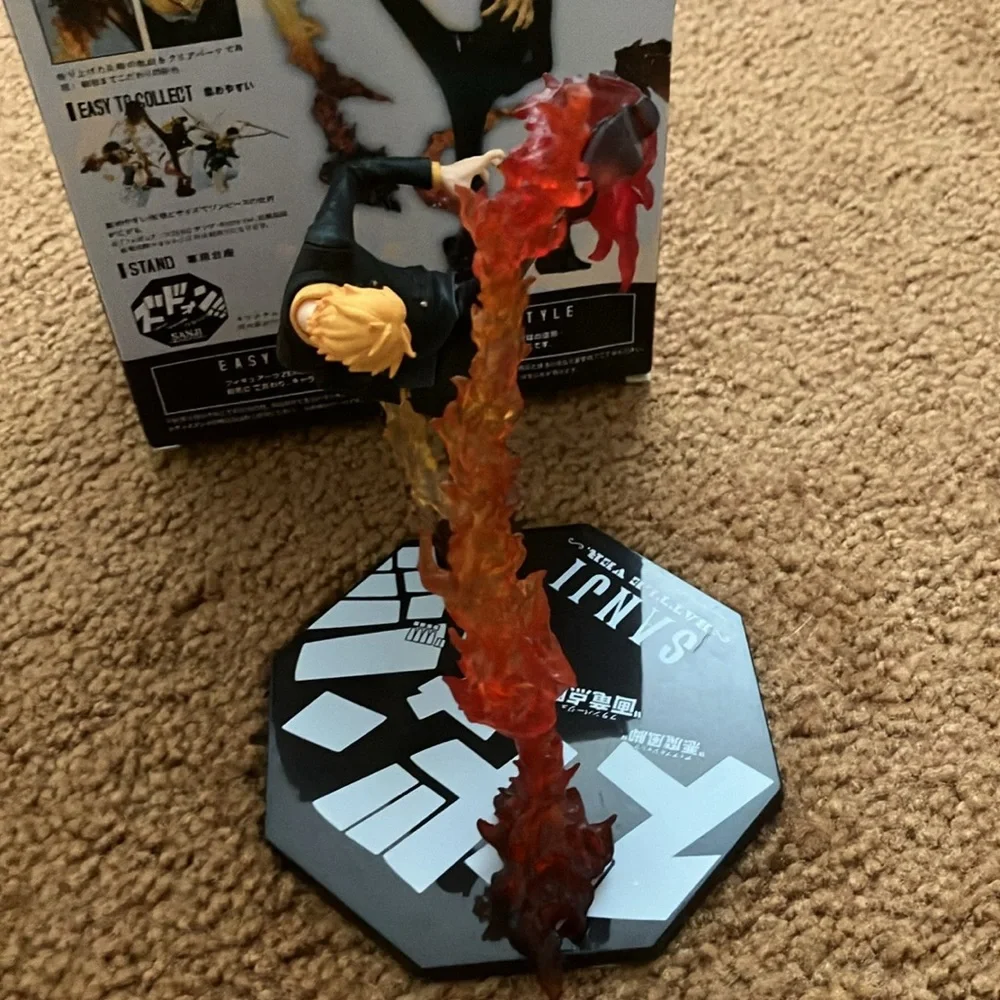 Sanji Action Figure with Flame Effect - Picture 2 of 7